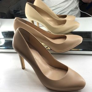 Banana republic heels